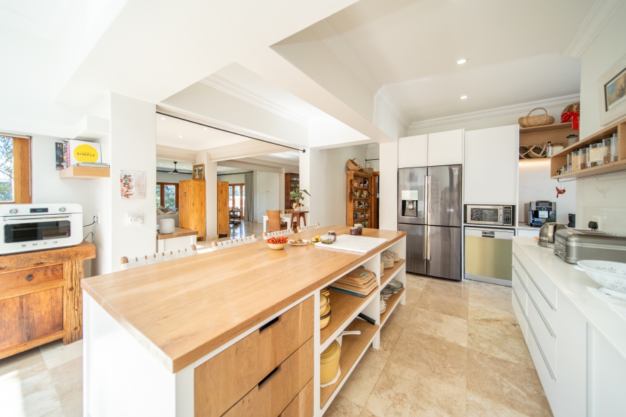 5 Bedroom Property for Sale in Vincent Eastern Cape